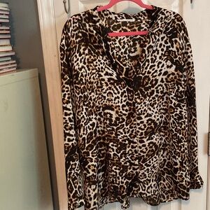 Violet & Claire Leopard Print Blouse Size 1X